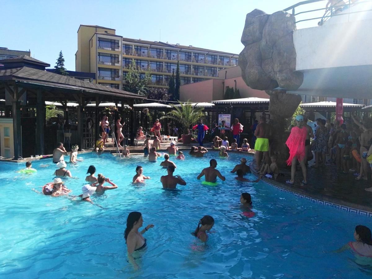 Apartment Konstantin in Trakia Plaza Pantai Sunny Bagian luar foto