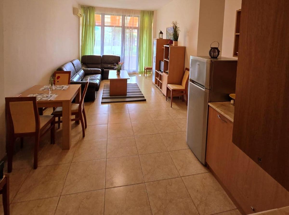 Apartment Konstantin in Trakia Plaza Pantai Sunny Bagian luar foto